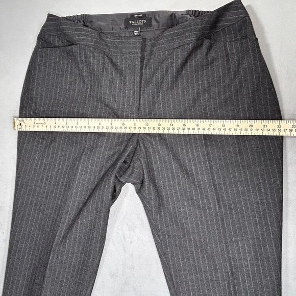 Talbots Pants Women’s 14 Gray White Wool Blend Pinstripe Work Casual Stretch - Picture 7 of 15